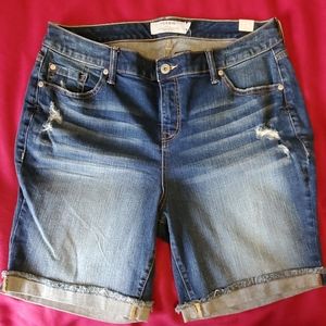 Torrid size 16 shorts